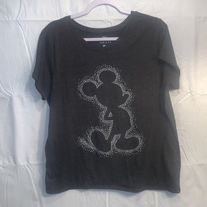 Disney Mickey Mouse T-Shirt.  Size Large